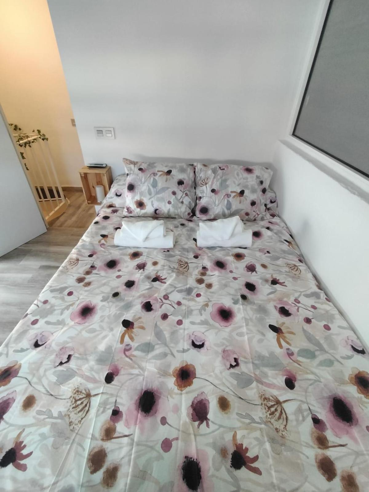 Apartamento Caborrubio Apartment Malaga Bagian luar foto