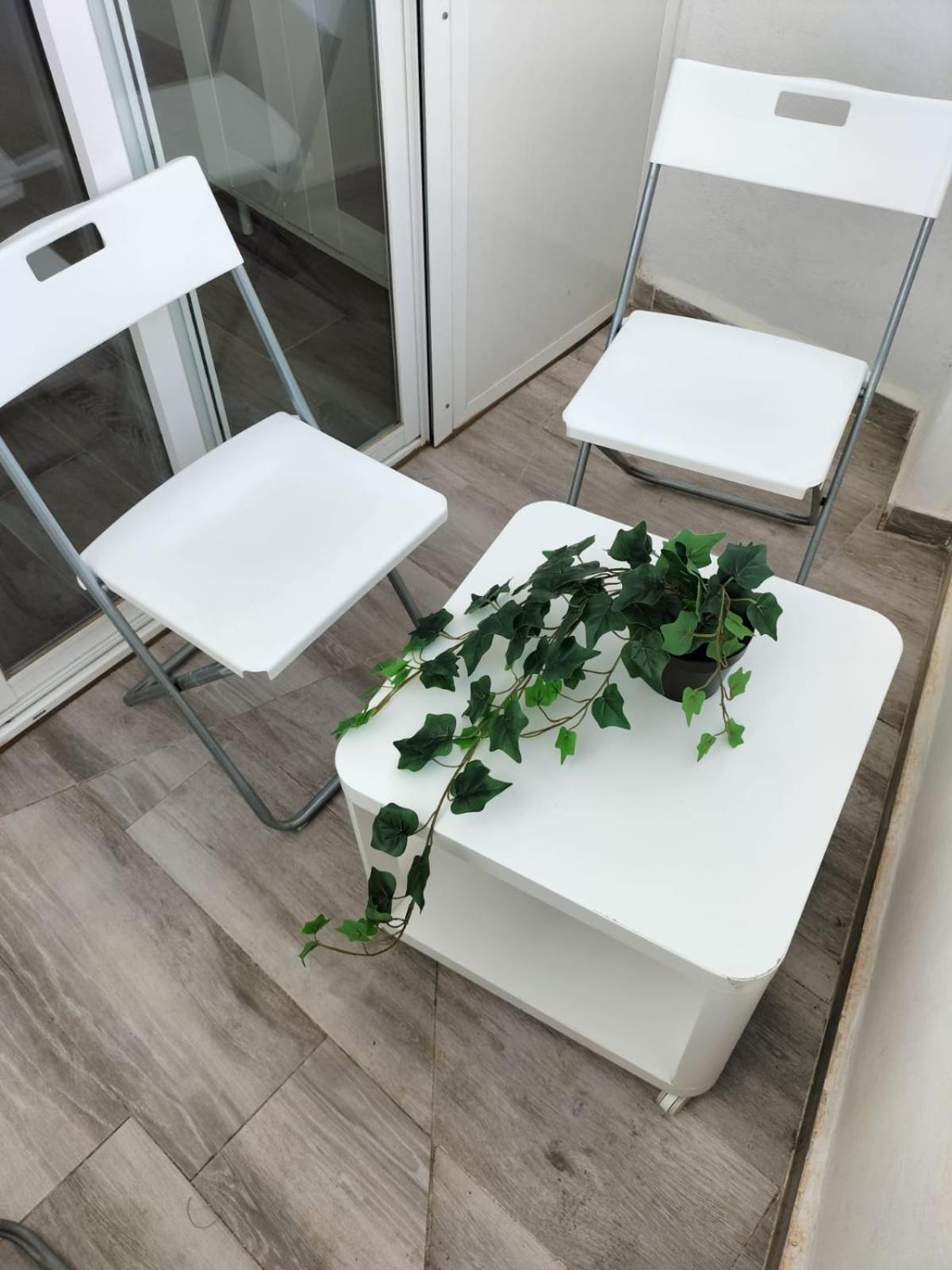 Apartamento Caborrubio Apartment Malaga Bagian luar foto