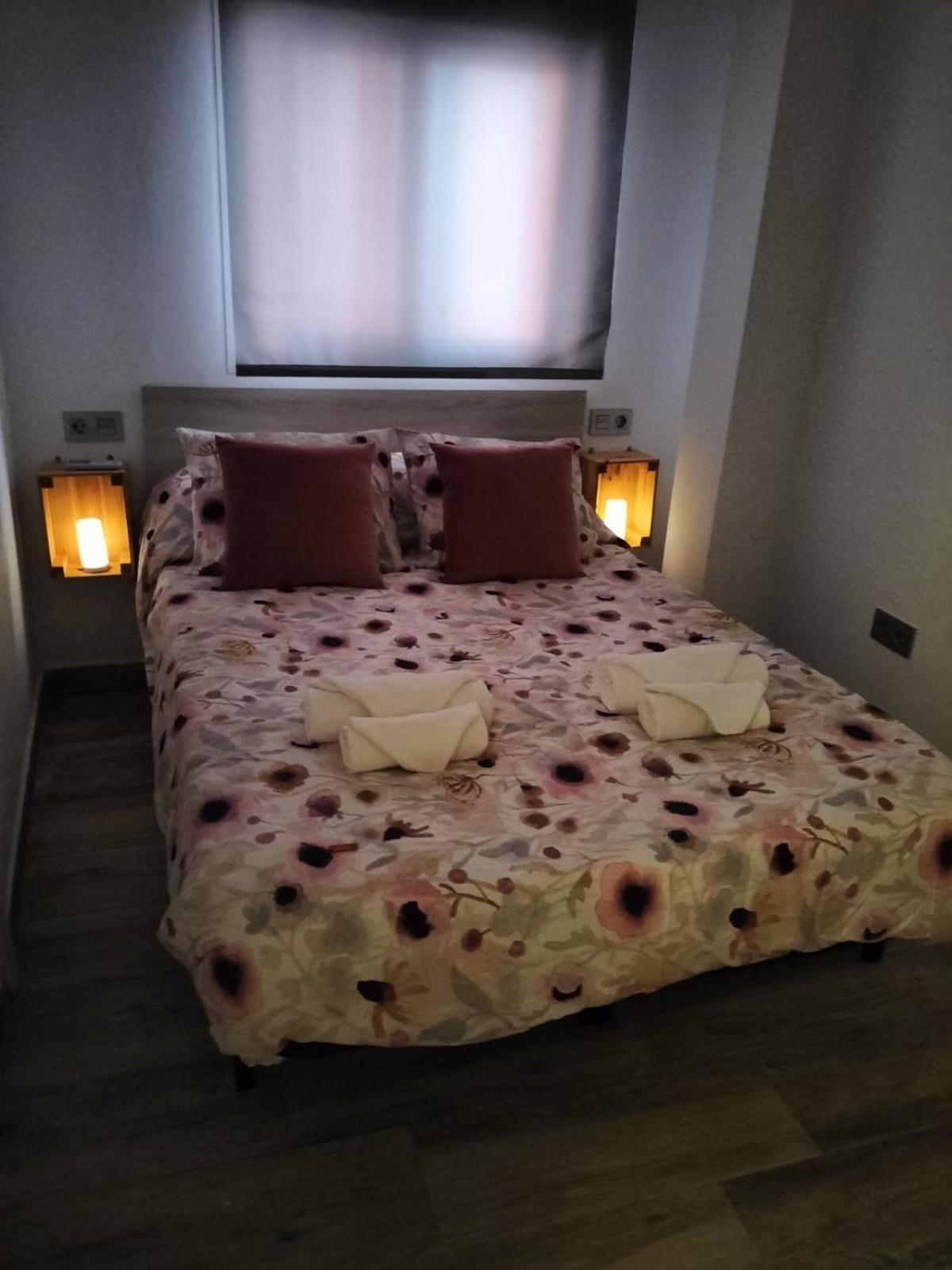 Apartamento Caborrubio Apartment Malaga Bagian luar foto